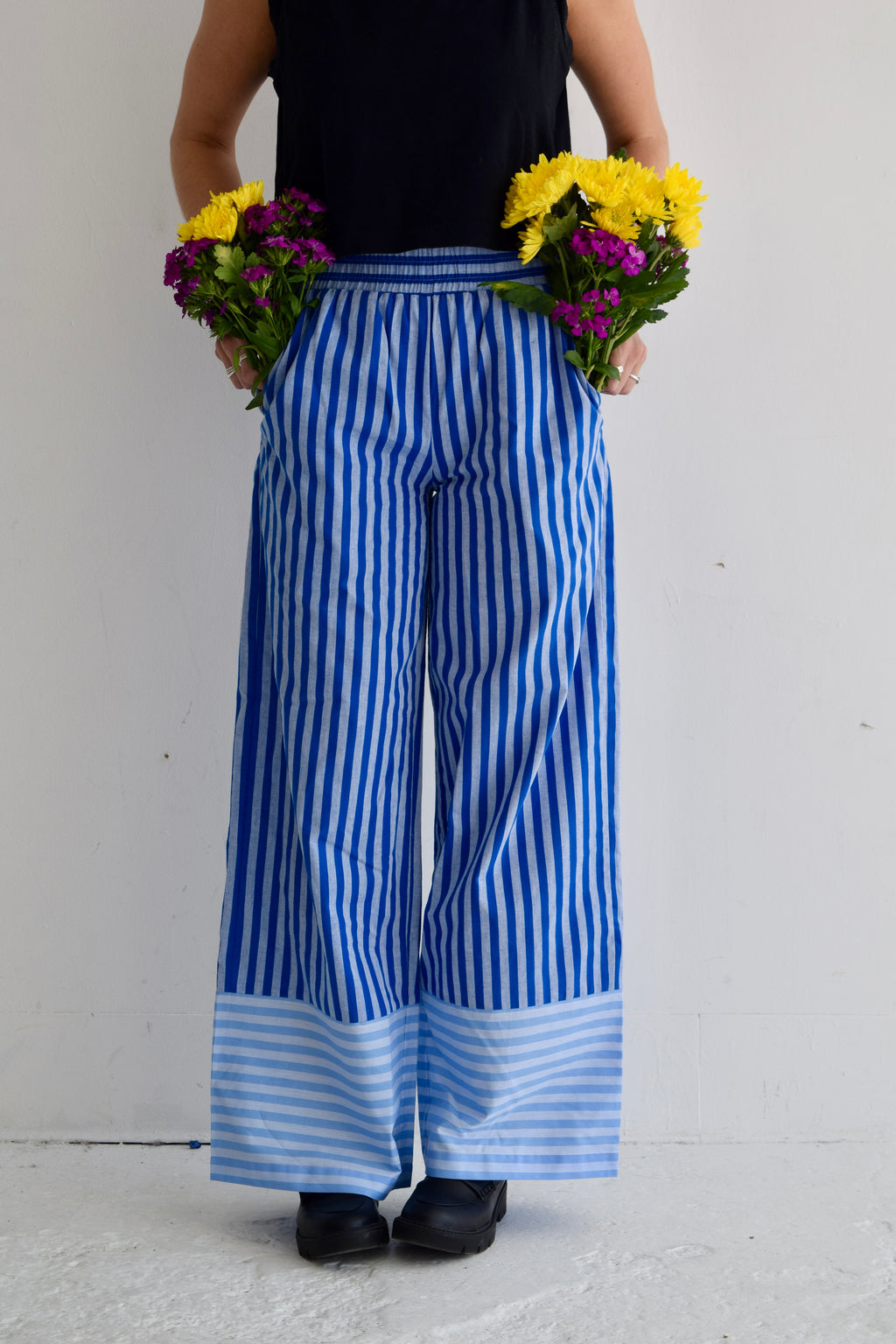 Rosie Pants in Blueberry