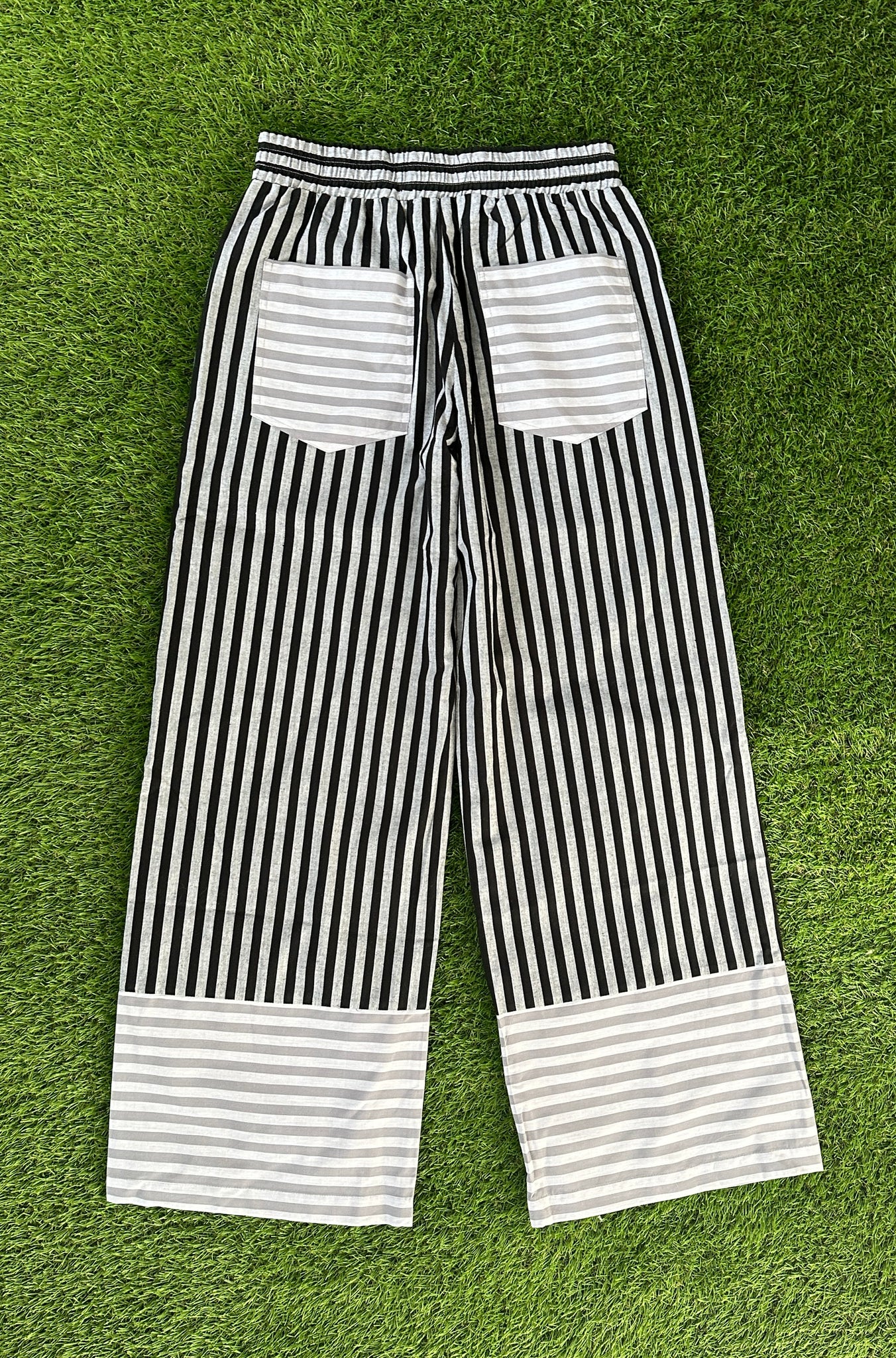 Rosie Pants in Domino